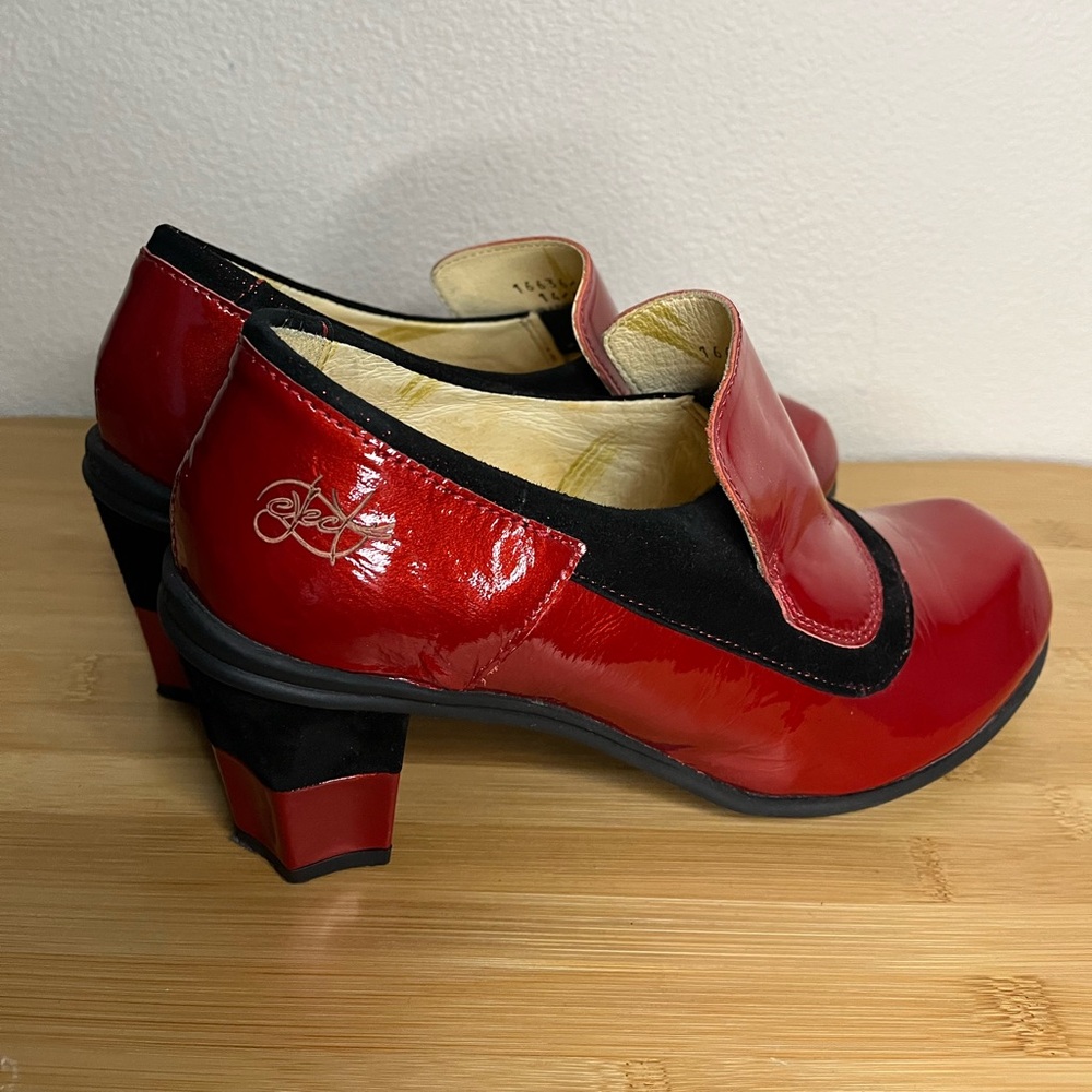 Eject Funky Two Tone Red Pumps Size 39 US 8.5 Made in Portugal - Picture 7 of 8